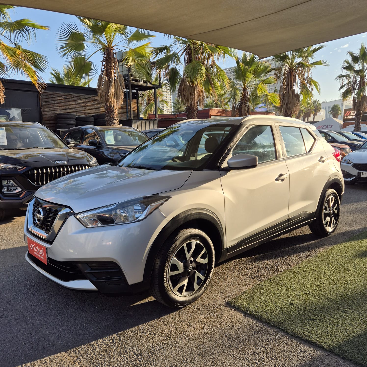 NISSAN KICKS