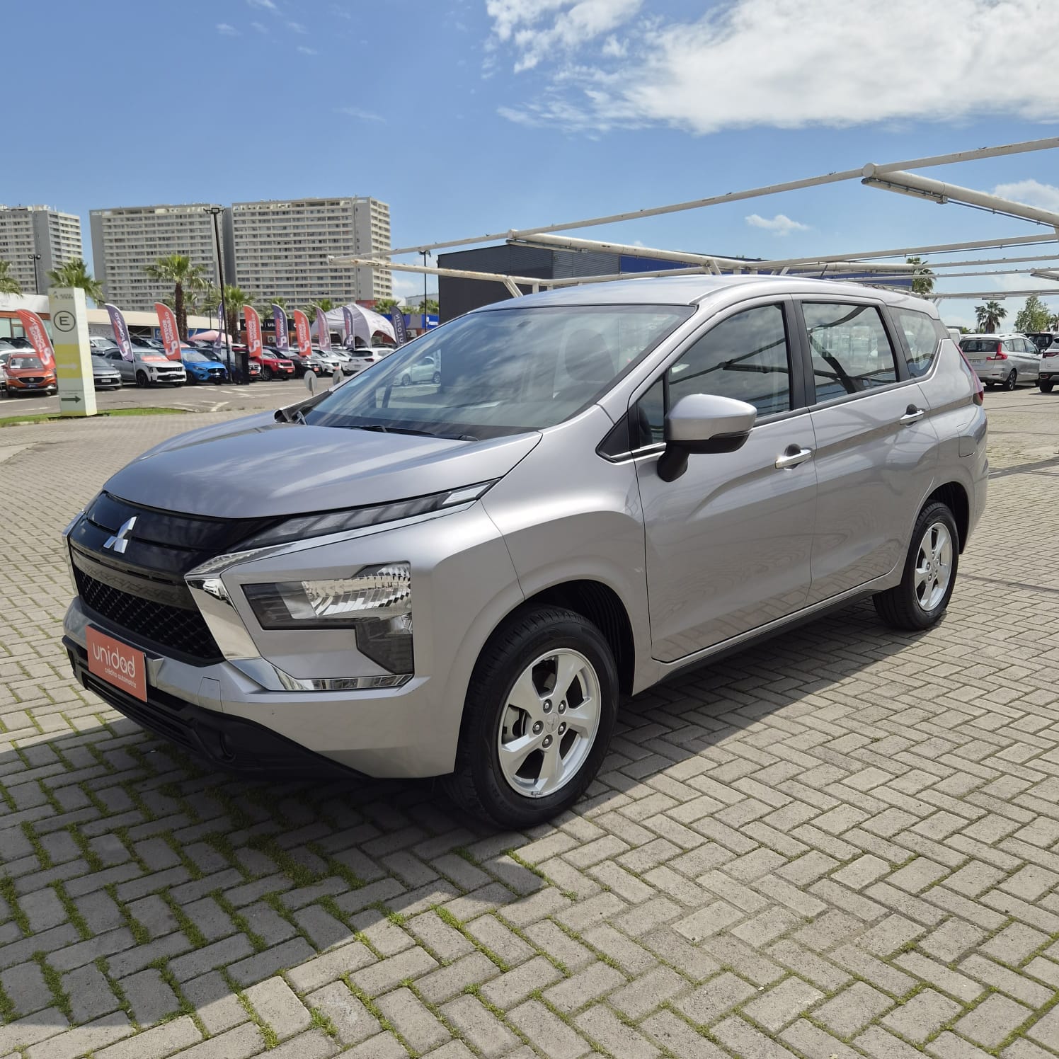 MITSUBISHI XPANDER